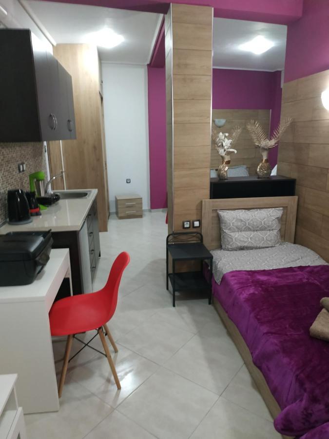 G M 4 Kentro In The Heart Of The
