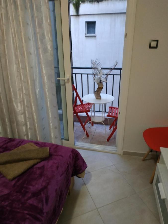 G M 4 Kentro In The Heart Of The Appartement *